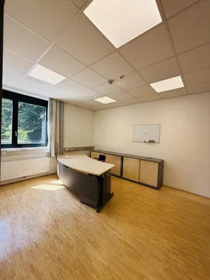 Gewerbeimmobilie mieten in Salzburg Stadt – 188 m², € 3.265 – Bild 5 von 9