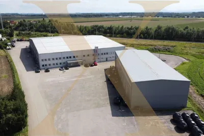 Gewerbeimmobilie mieten in Vöcklabruck – 860 m², € 5.160 – Bild 1 von 7