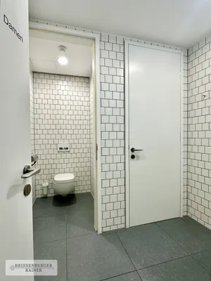 10-Zimmer-Gewerbeimmobilie mieten in Wien – 638 m², € 17.995 – Bild 9 von 13