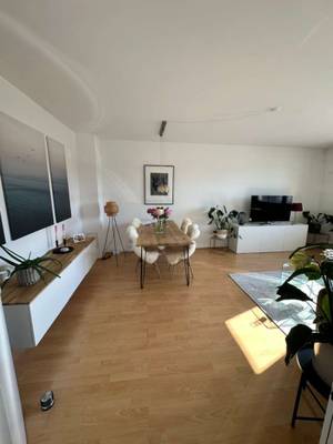 Helle Wohnung in zentraler Lage - privat