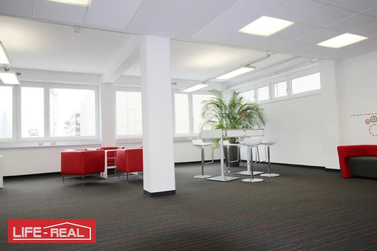 Exklusives Eckbüro mit Donau- und Pöstlingbergblick - Ansicht 3
