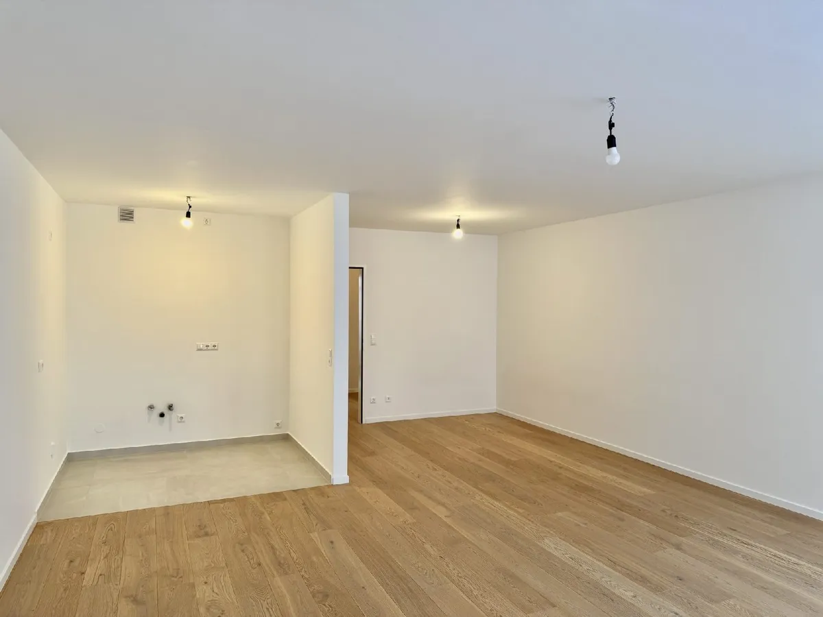Moderne 1-Zimmer-Wohnung mit Eigengarten beim Schubertpark - Ansicht 3