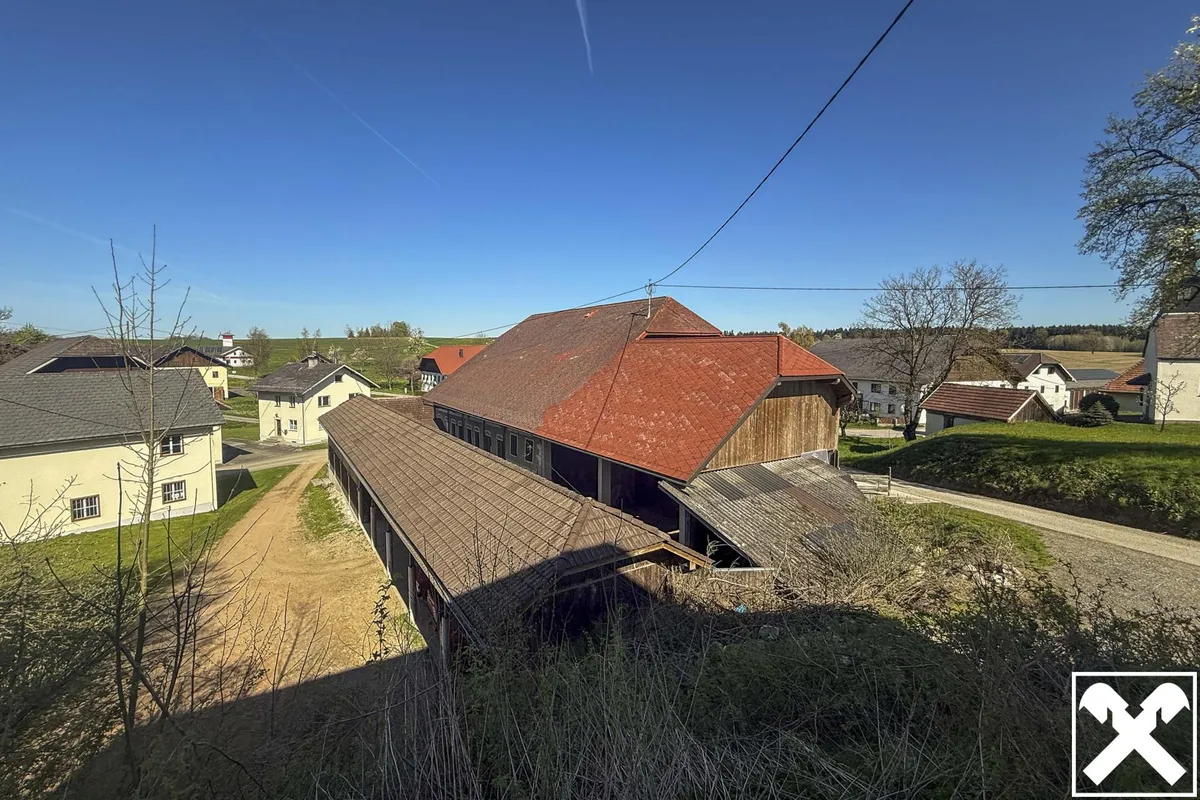 Bauland Dorfgebiet mit Bestand - 1.912 m² Potenzialfläche – pohled 2