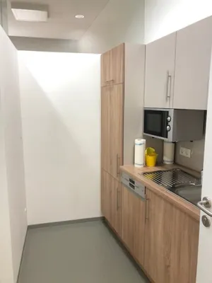 2-Zimmer-Gewerbeimmobilie mieten in Bruck-Mürzzuschlag – 43 m², € 629 – Bild 7 von 8