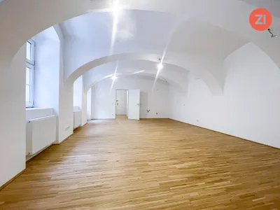 1-Zimmer-Gewerbeimmobilie mieten in Linz – 62 m², € 905