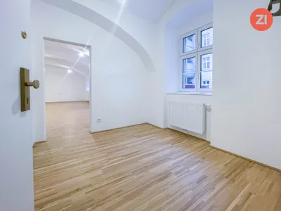 1-Zimmer-Gewerbeimmobilie mieten in Linz – 62 m², € 905 – Bild 5 von 11