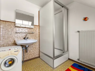 5-Zimmer-Haus kaufen in Sankt Veit an der Glan – 150 m², € 125.000 – Bild 26 von 30