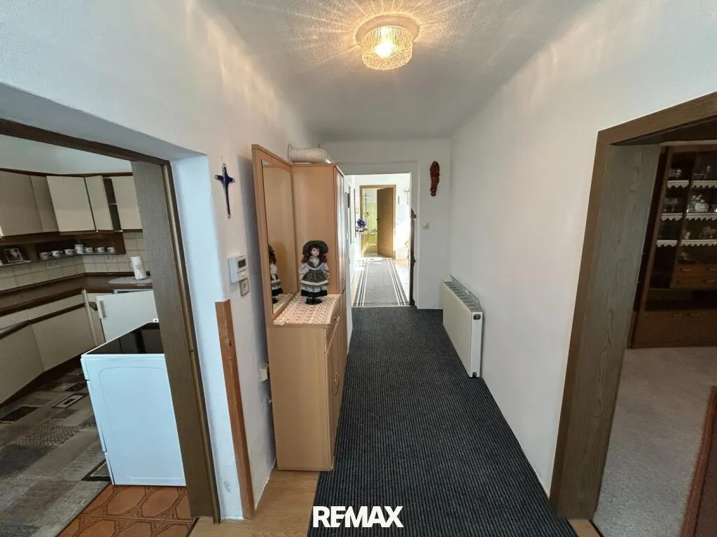 *PREISREDUKTION* Gepflegtes Landhaus in ruhiger Lage mit Innenhof - Ansicht 2
