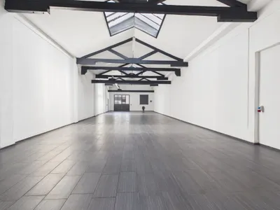Gewerbeimmobilie mieten in Baden – 210 m², € 1.500 – Bild 5 von 6