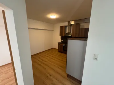 3-Zimmer-Wohnung mieten in Eferding – 65 m², € 720 – Bild 2 von 9