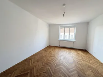 2-Zimmer-Wohnung mieten in Baden – 74,22 m², € 1.087 – Bild 4 von 9