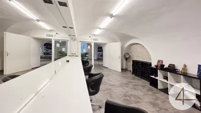 Gewerbeimmobilie mieten in Krems an der Donau – 142 m², € 700 – Bild 2 von 5
