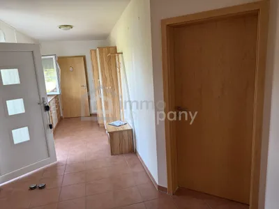 4-Zimmer-Haus kaufen in Neunkirchen – 170,42 m², € 570.000 – Bild 7 von 21