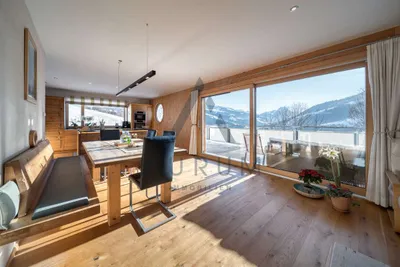 5-Zimmer-Haus kaufen in Kitzbühel – 236 m², € 3.950.000 – Bild 5 von 16