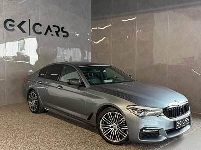 BMW 5er-Reihe 530d xDrive G30 M-PAKET/HEAD UP/WENIG KM /HARMA...