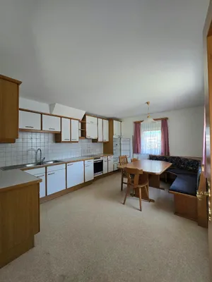 3-Zimmer-Wohnung mieten in Neunkirchen – 75 m², € 500 – Bild 9 von 11