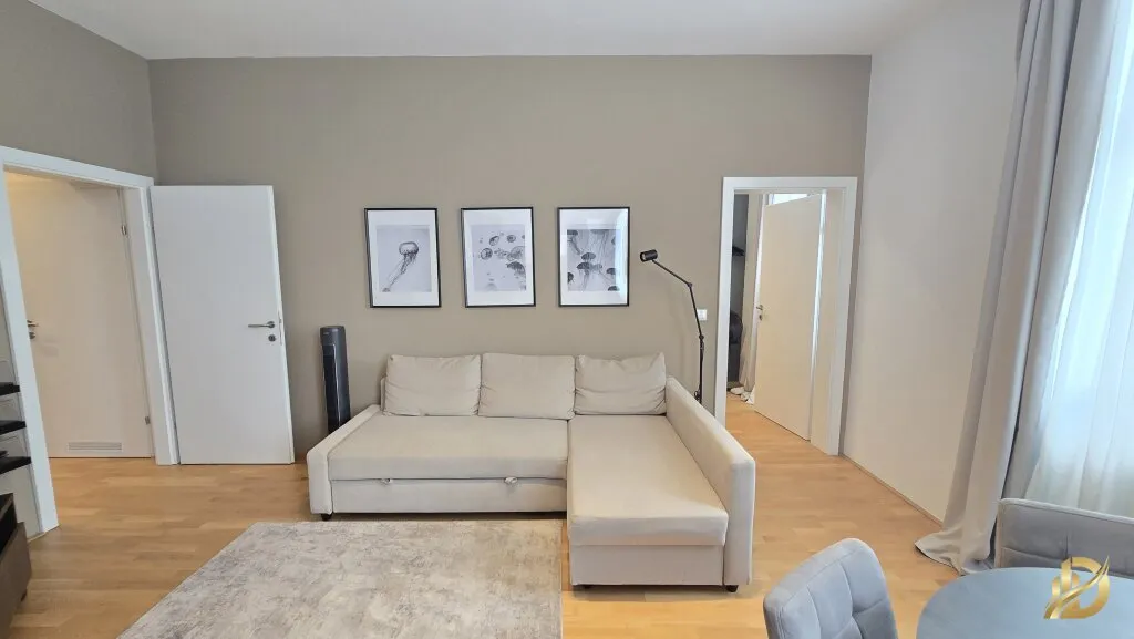 Schöne Wohnung 2.Zi. Wunderschön saniert - Ansicht 2