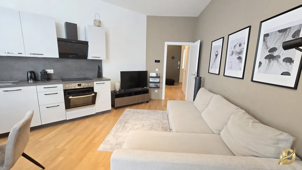 Schöne Wohnung 2.Zi. Wunderschön saniert - Ansicht 3