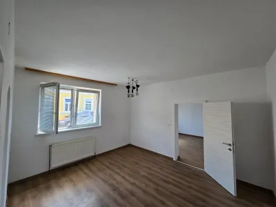 4-Zimmer-Gewerbeimmobilie mieten in Sankt Pölten Land – 110 m², € 1.200 – Bild 10 von 12