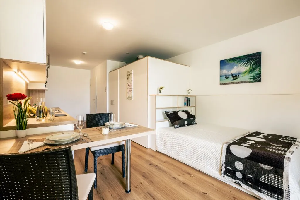noba Apartments | Pauschalmiete inkl. Strom, Heizung & WLAN | Hochwertig möblierte Neubauwohnungen | Barrierefrei – pohled 3