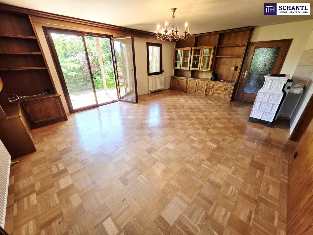 Ein Haus wie ein Sonntag - Sonnig, ruhig und voller Möglichkeiten! Tolle Ruhelage mit Süd-West Ausrichtung + 6 Zimmer + Großer Keller + Terrasse + Garage! – pohled 2