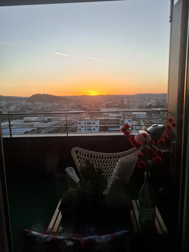 2-Zimmer im Mirror Tower | 14. Stock | inkl. Küche | Schloßbergblick | Privatverkauf! - Ansicht 2