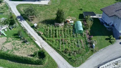 Grundstück kaufen in Vöcklabruck – 808 m², € 549.000 – Bild 2 von 3