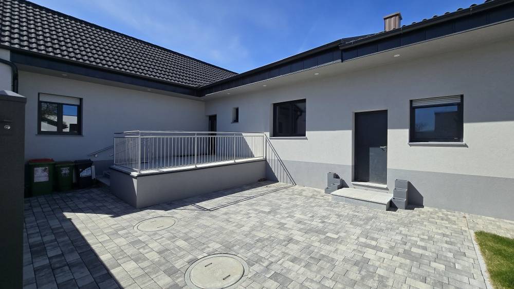 Modernität im Landhausstil plus Mini-Einheit - Ansicht 2