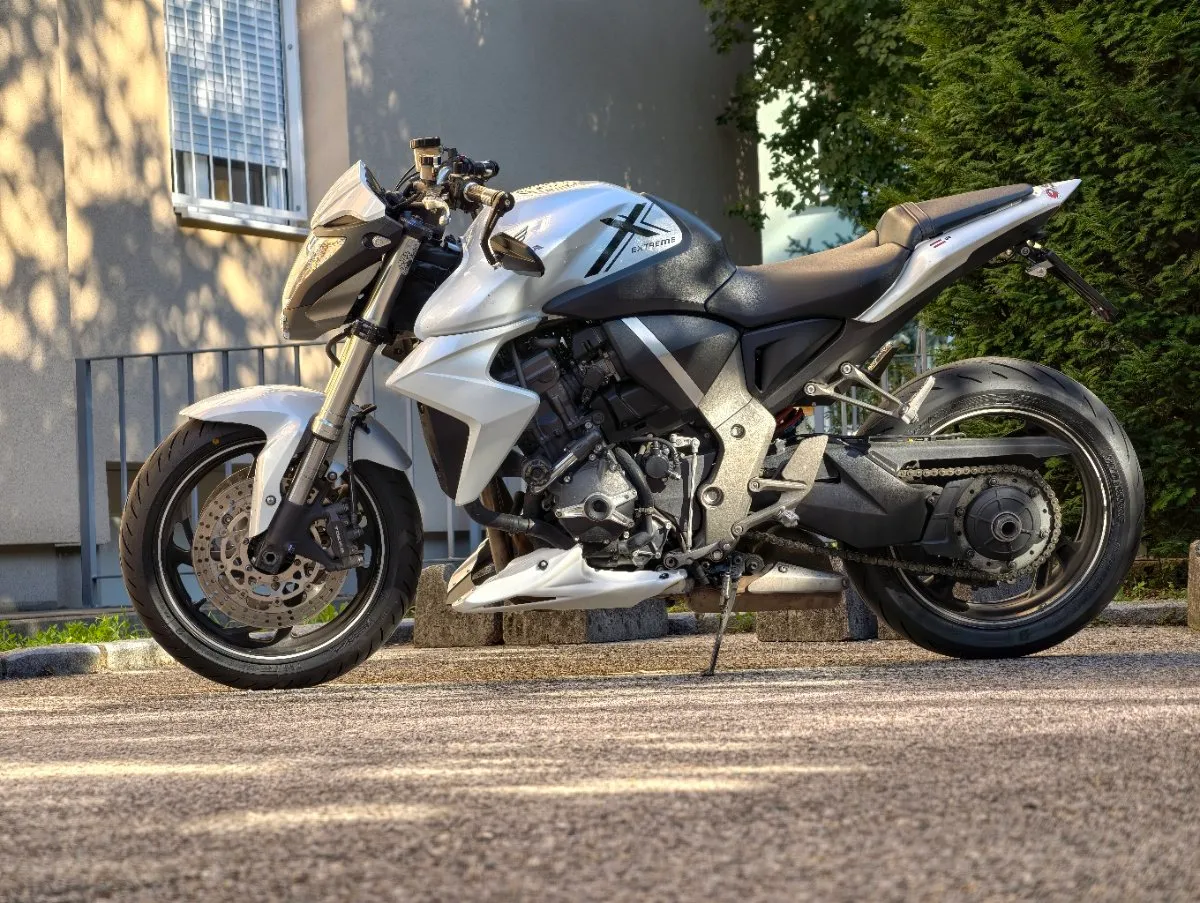 Honda CB
