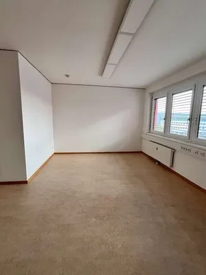 2-Zimmer-Gewerbeimmobilie mieten in Eisenstadt – 60 m², € 776 – Bild 2 von 10
