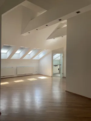 3 Zimmer Wohnung mit perfekter Innenstadtlage – Bild 2
