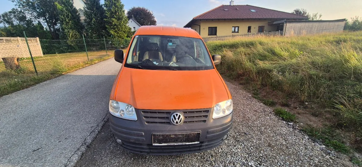 VW Caddy