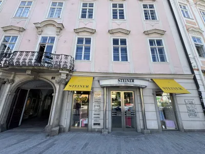 Gewerbeimmobilie mieten in Linz – 120 m², € 4.036