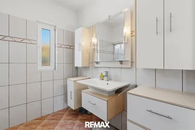 4-Zimmer-Haus kaufen in Bruck an der Leitha – 130 m², € 359.000 – Bild 8 von 24