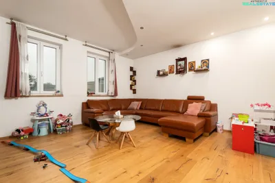5-Zimmer-Haus kaufen in Wiener Neustadt – 176,78 m², € 450.000 – Bild 8 von 20