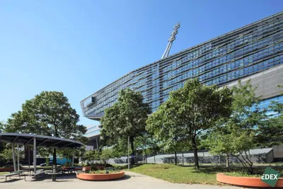 Gewerbeimmobilie mieten in Wien – 1 112 m², € 15