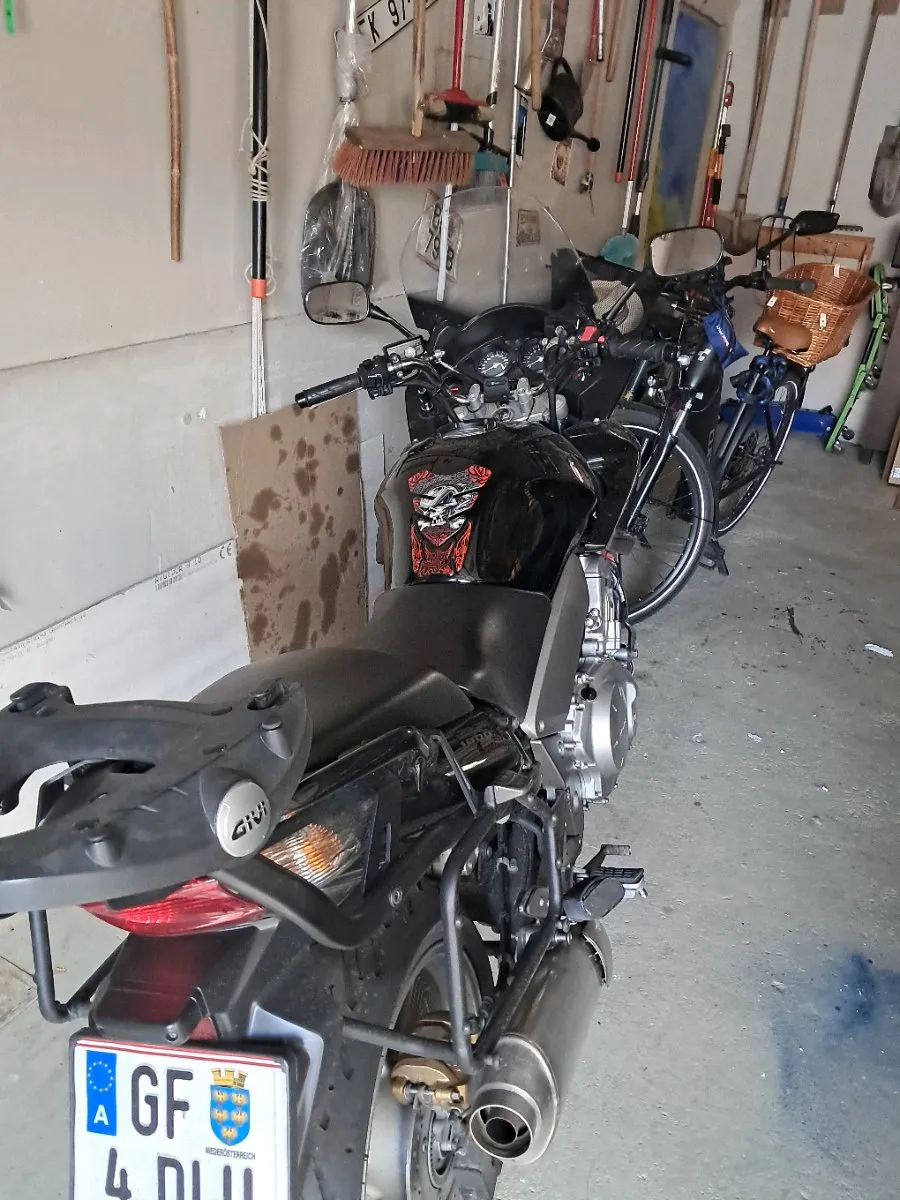 Honda CBF