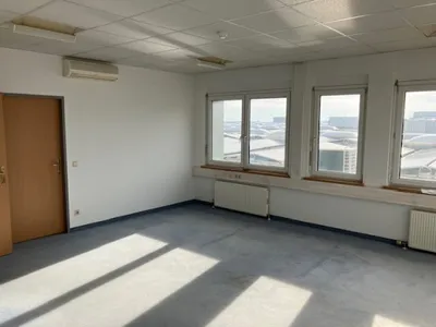 5-Zimmer-Gewerbeimmobilie mieten in Mödling – 268 m², € 3.377 – Bild 5 von 7