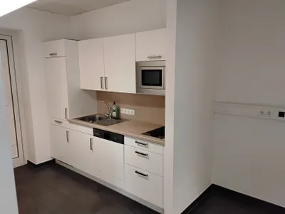 Gewerbeimmobilie mieten in Wels-Land – 79 m², € 800 – Bild 6 von 12