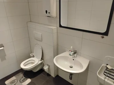 Gewerbeimmobilie mieten in Wels-Land – 79 m², € 800 – Bild 11 von 12