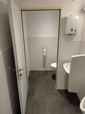Gewerbeimmobilie mieten in Wels-Land – 79 m², € 800 – Bild 10 von 12