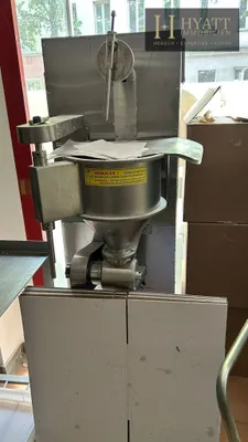 Gewerbeimmobilie mieten in Wien – 250 m², € 2.700 – Bild 16 von 25