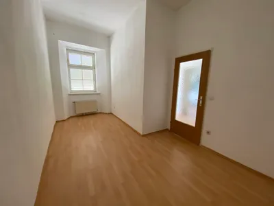 3-Zimmer-Wohnung mieten in Bruck-Mürzzuschlag – 76 m², € 768 – Bild 4 von 5