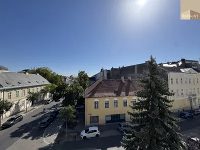 2-Zimmer-Wohnung kaufen in Baden – 69,82 m², € 249.000 – Bild 2 von 14