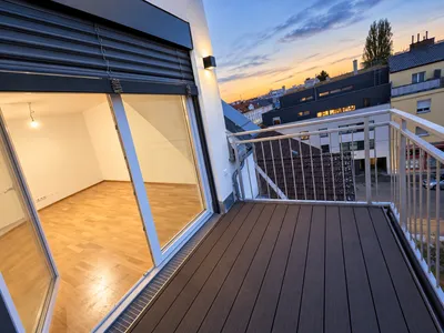 Helle Dachgeschoß Wohnung mit Balkon - Erstbezug – Bild 3