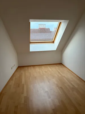 4-Zimmer-Wohnung mieten in Wien – 103 m², € 1.205 – Bild 4 von 8