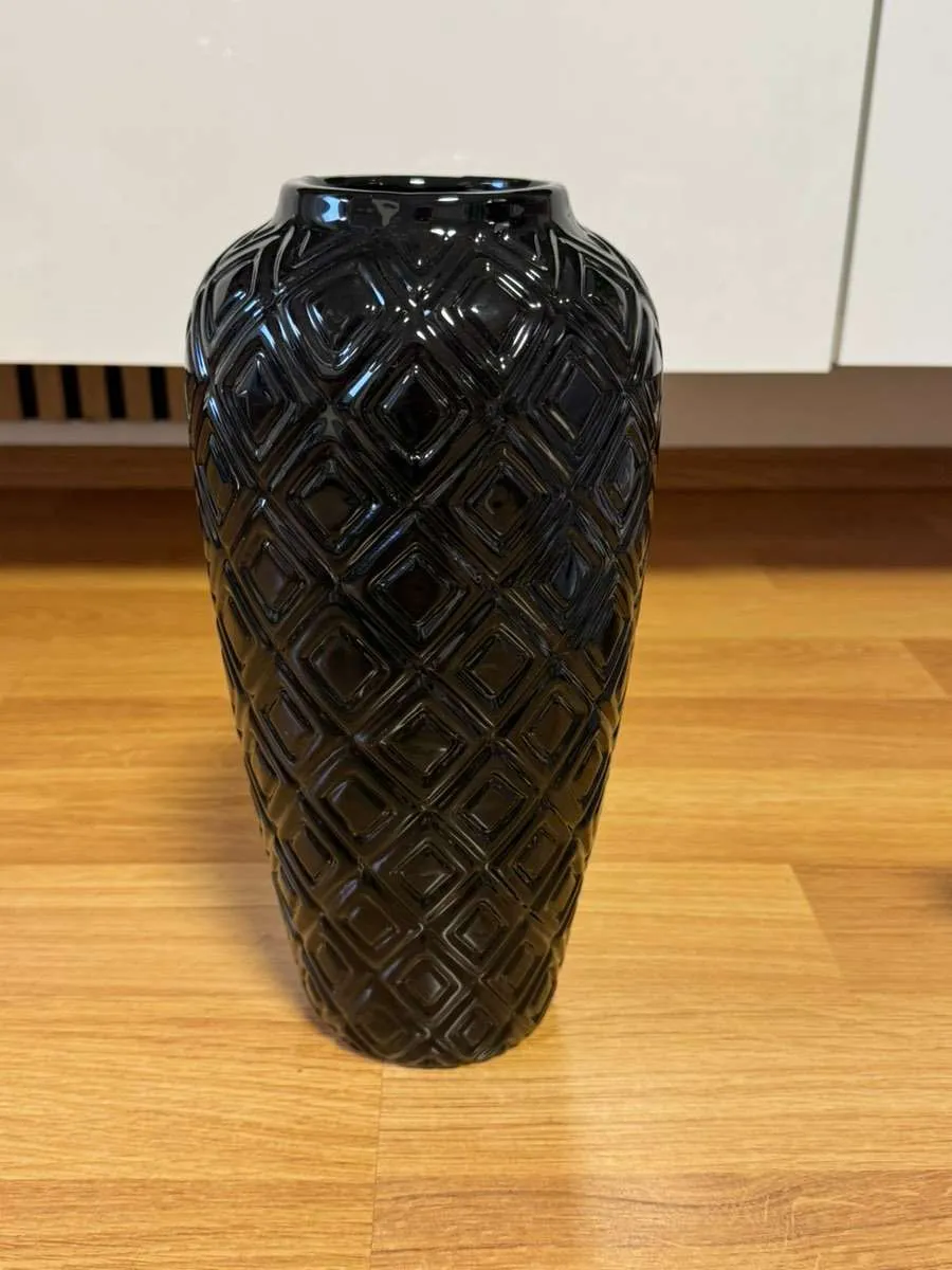 Vase Depot, € 20,- (1210 Wien)