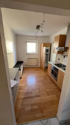 2-Zimmer-Wohnung mieten in Wels – 65 m², € 675 – Bild 3 von 12