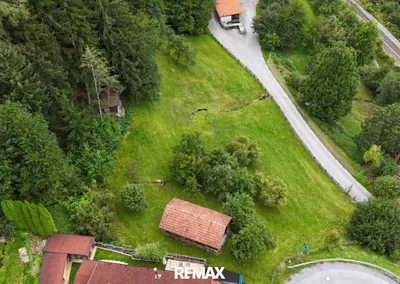 Grundstück kaufen in Landeck – 400 m², € 99.000