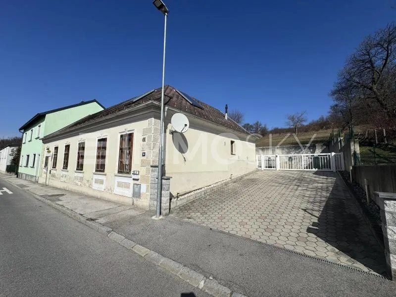 Sanierungsbedürftiges Haus mit Potential! - Ansicht 3